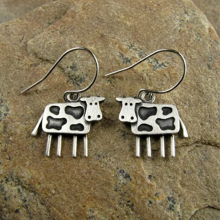 Vintage Cow Earrings - Image 2