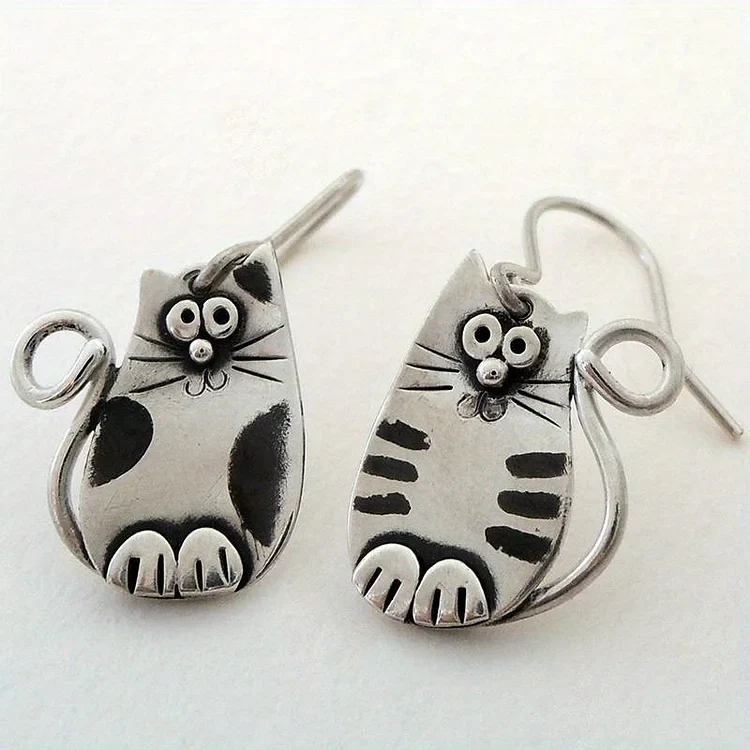 Vintage Creative Cute Cat Earrings - Image 3