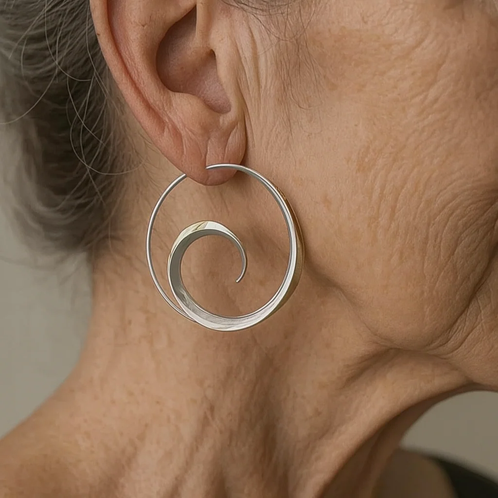 Vintage earrings with spiral waves - Image 2