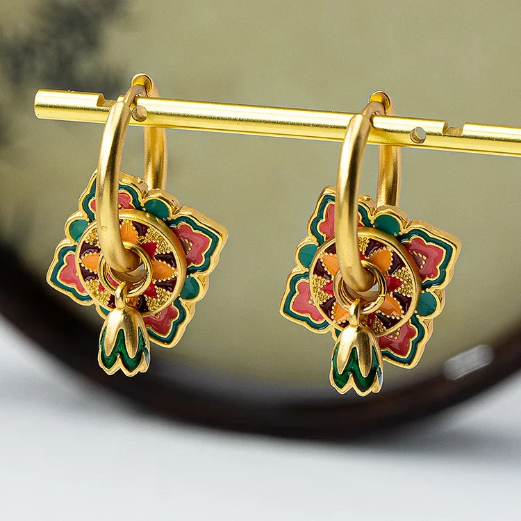 Vintage Enamel Copper Plated Flower Earrings - Image 2