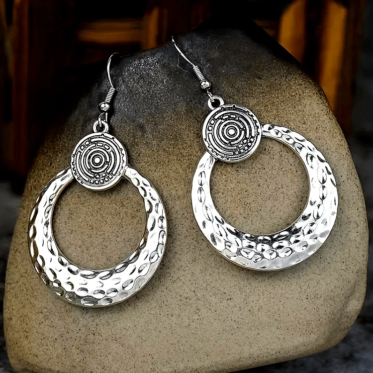 Vintage Ethnic Style Round Hollow Pattern Earrings - Image 2