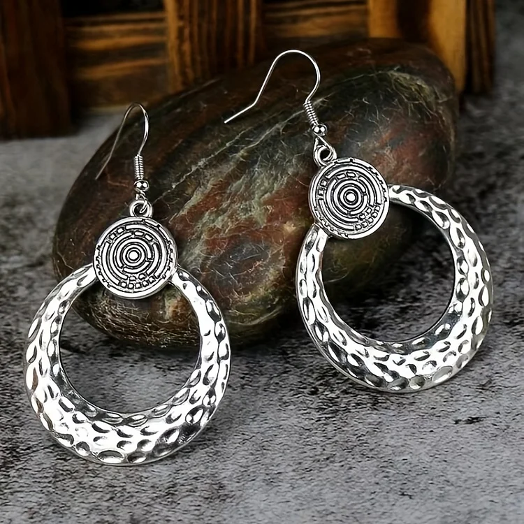 Vintage Ethnic Style Round Hollow Pattern Earrings - Image 4