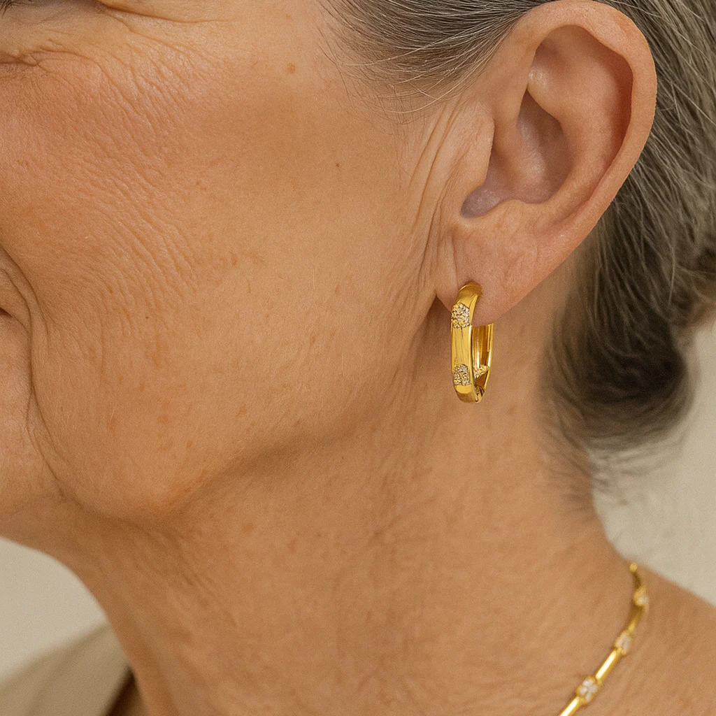 Vintage Golden Flower Hoop Earrings - Image 2