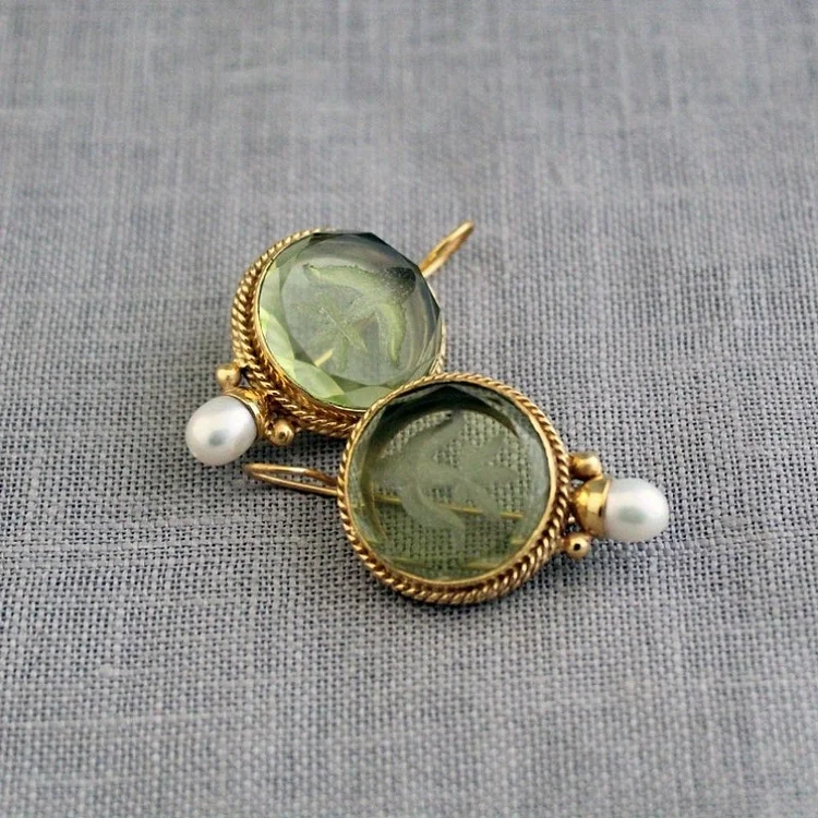 Vintage Hexagonal Green & Pearl Earrings - Image 3