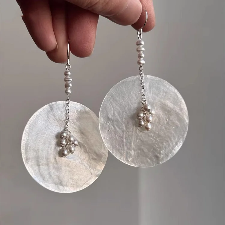 Vintage Luxury Imitation Pearl Pendant Earrings - Image 3