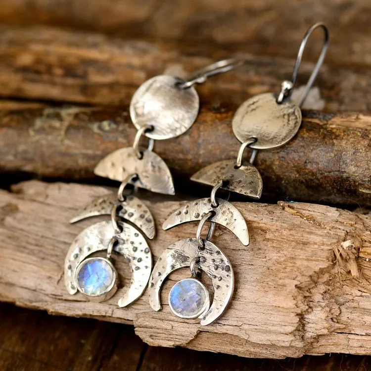 Vintage Moonlight Stone Earrings - Image 2