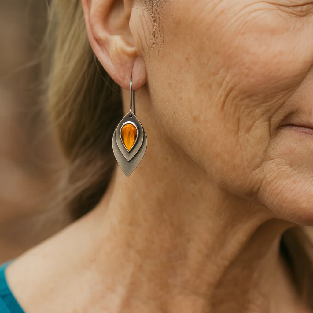 Vintage Orange Stein Earrings in Silver - Image 2