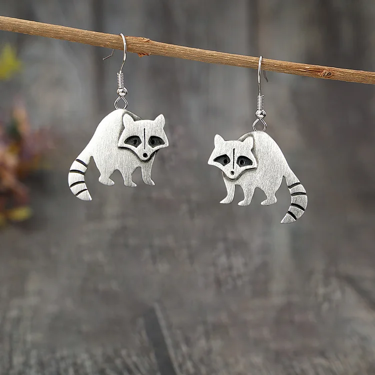 Vintage Raccoon Earrings - Image 3