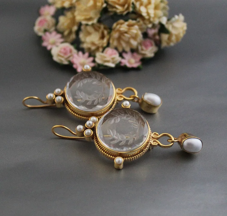 Vintage Round Grey & Pearl Earrings - Image 3