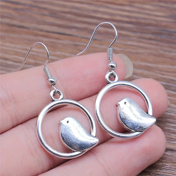 Vintage Simple Animal Bird Earrings - Image 3