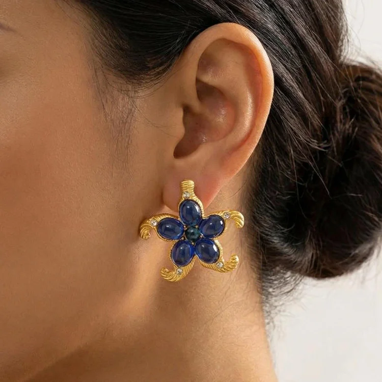 Vintage Starfish Blue Gem Statement Earrings - Image 3