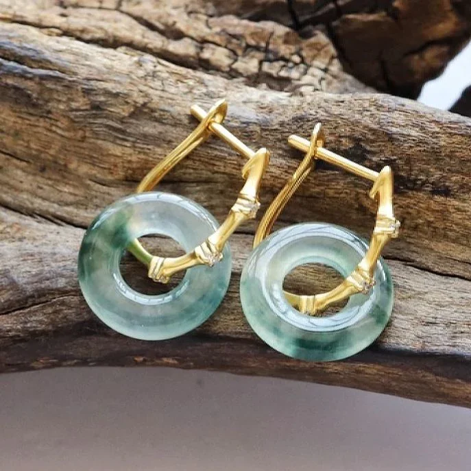 Vintage Turquoise Crystal Earrings - Image 2