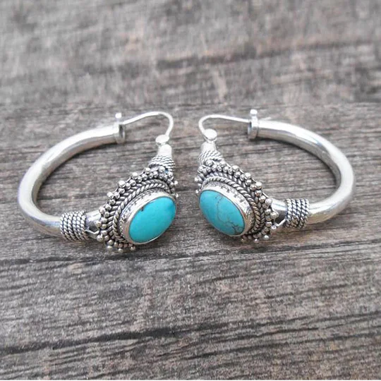 Vintage Turquoise Earrings - Image 2