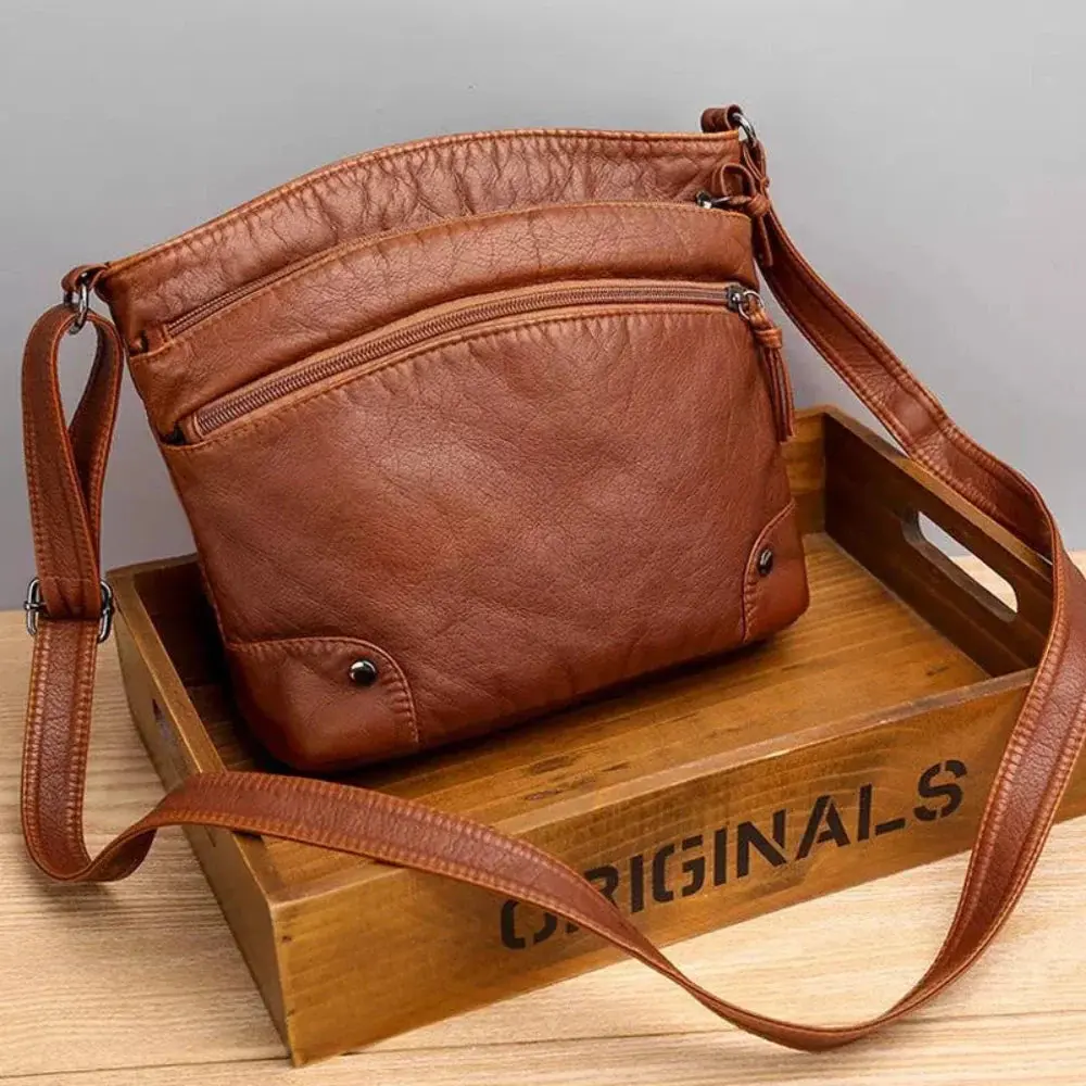 Zoe’s Enduring Elegance | Shoulder Bag - Image 8